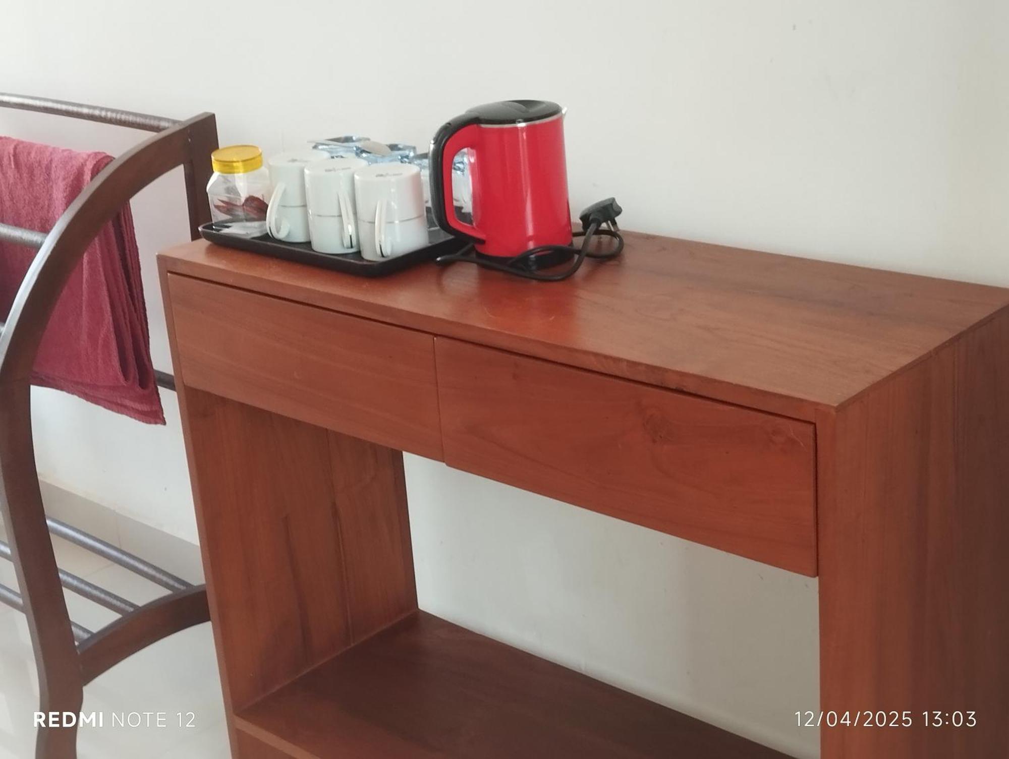Ocean Edge Hikka Hotell Hikkaduwa Eksteriør bilde