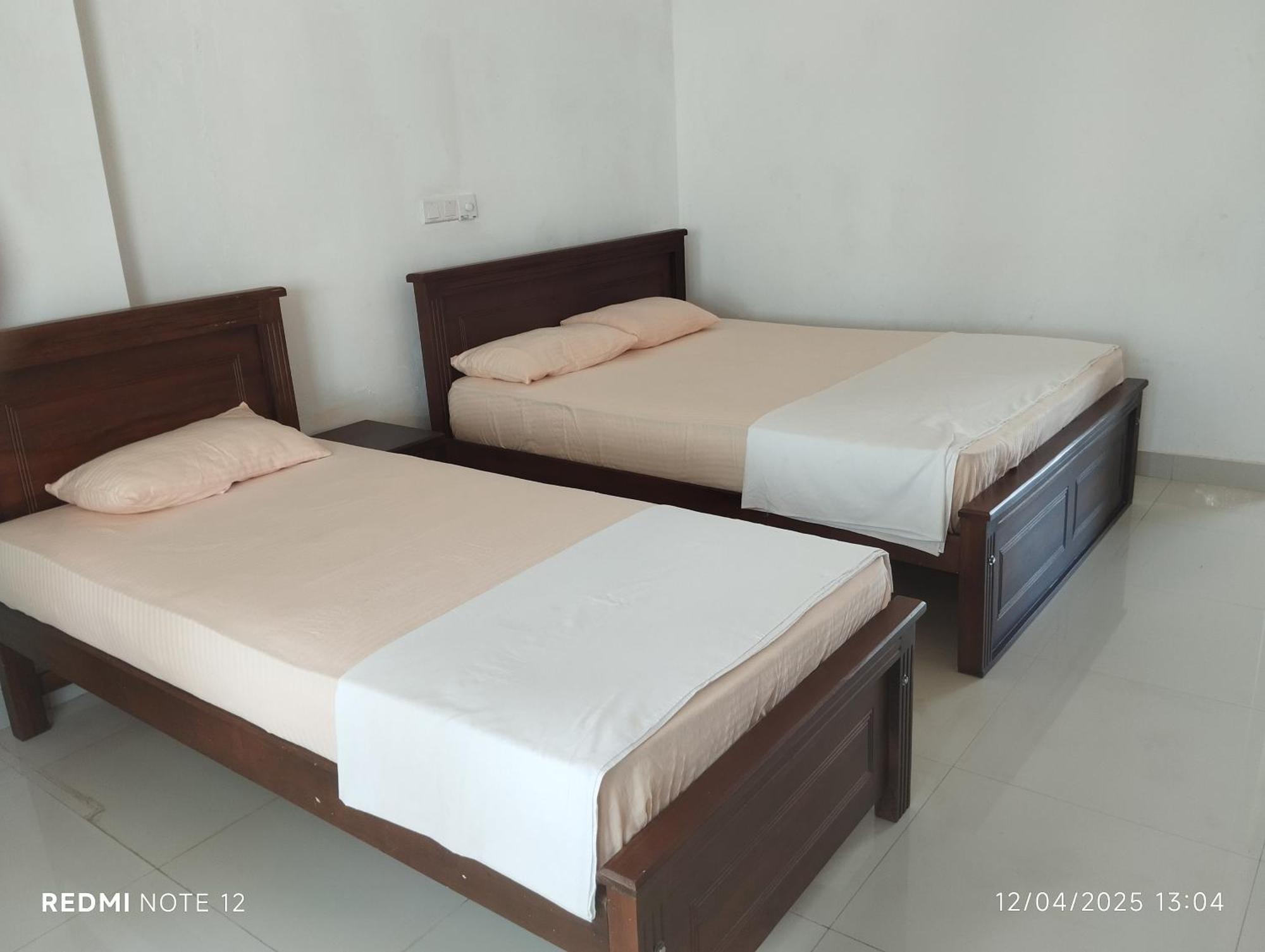 Ocean Edge Hikka Hotell Hikkaduwa Eksteriør bilde